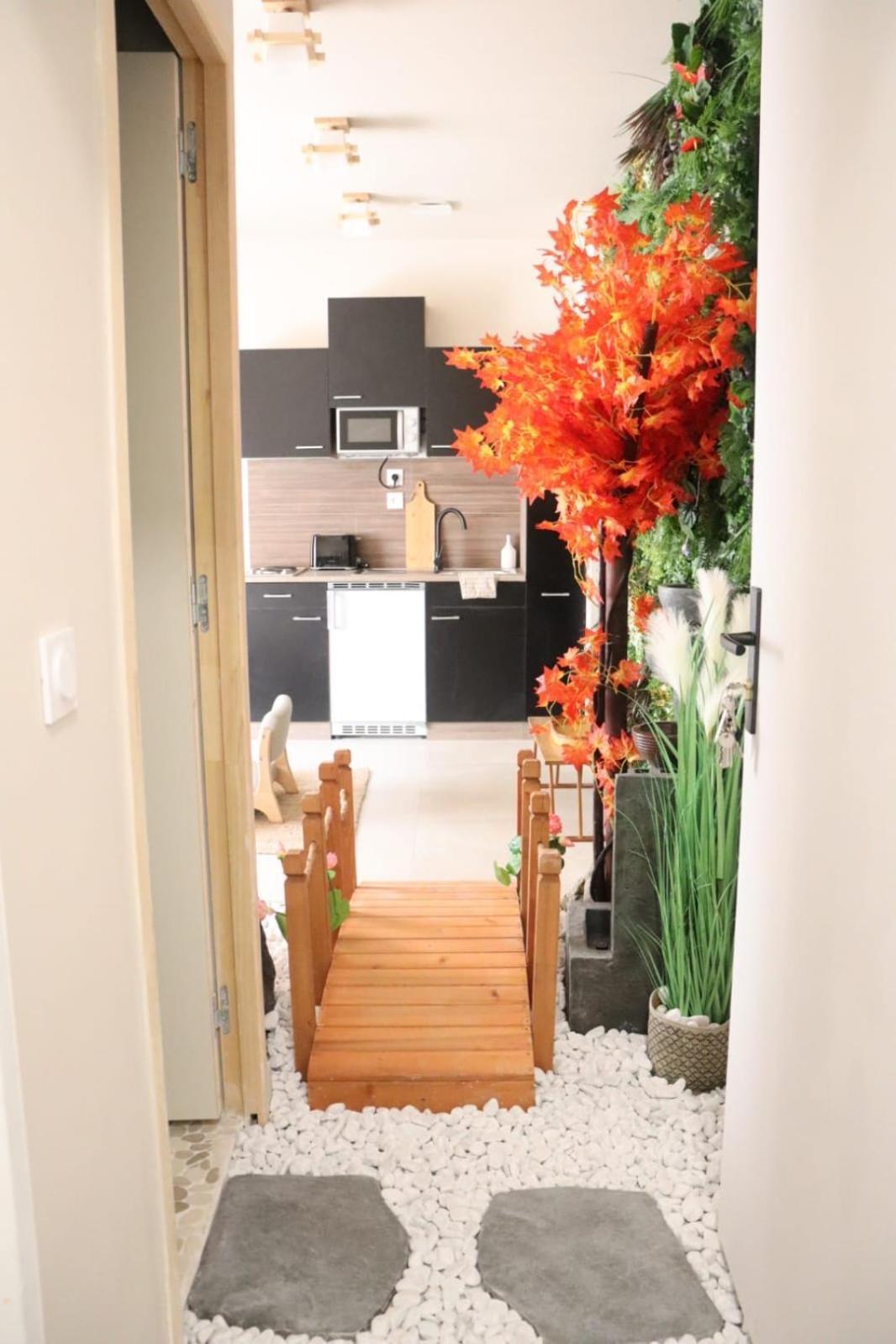 Loveroom Japon Avec Balneotherapie Toulon Dış mekan fotoğraf