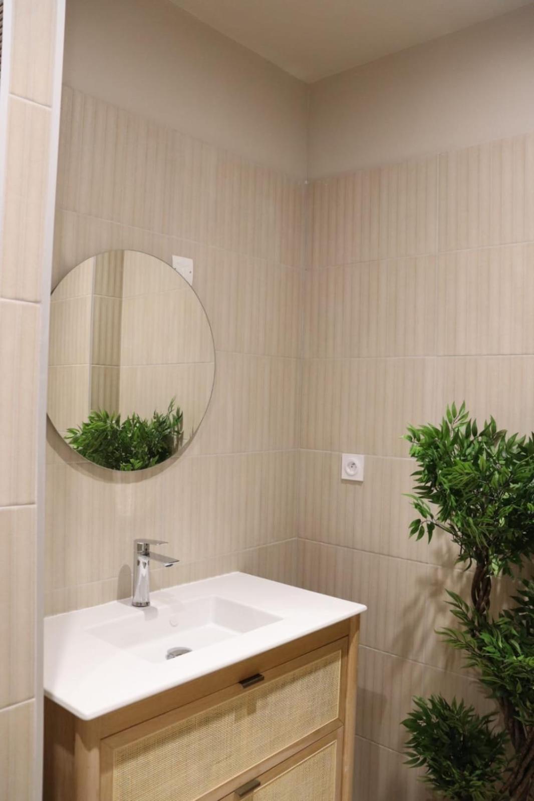 Loveroom Japon Avec Balneotherapie Toulon Dış mekan fotoğraf